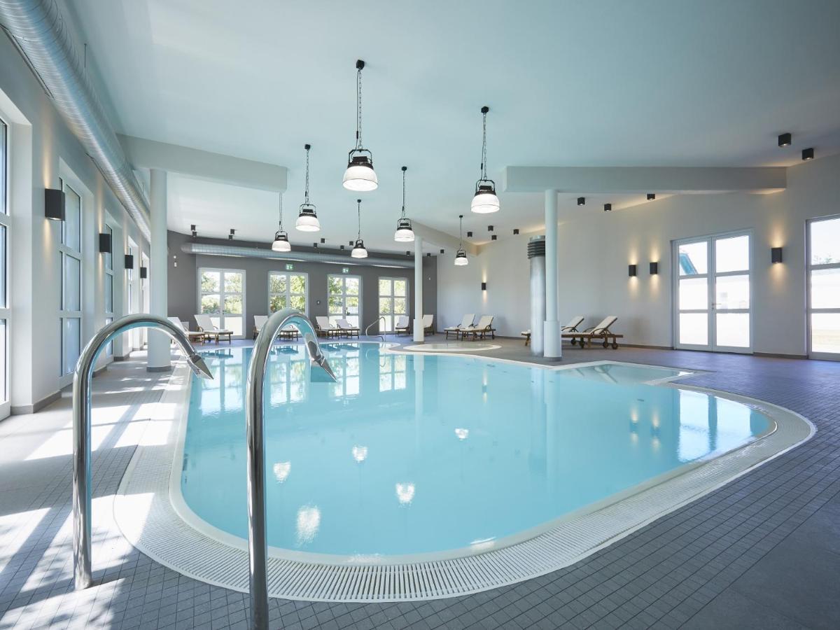 Reetland Am Meer - Premium Reetdachvilla Mit 3 Schlafzimmern, Sauna Und Kamin F27 드란스케 외부 사진